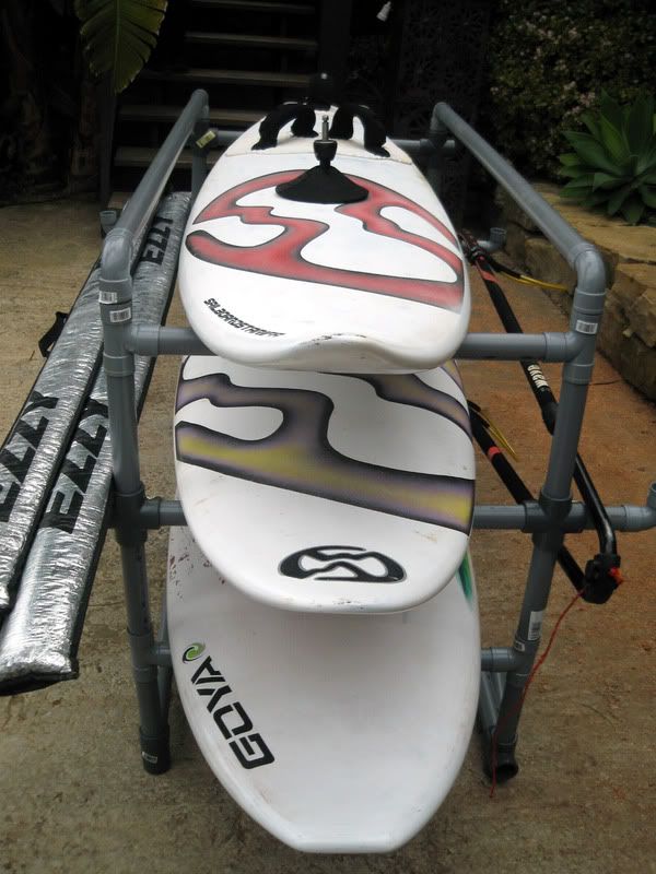 Bricofurgo Enero 2009 - Tablas de surf en la furgoneta