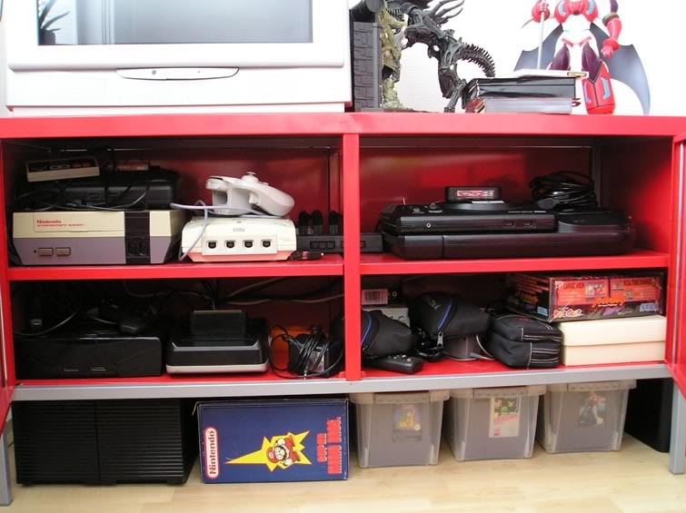 i21.photobucket.com/albums/b256/rot_in_pieces/GamesCollection001.jpg