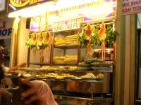 Meriah sungguh makanan sini..