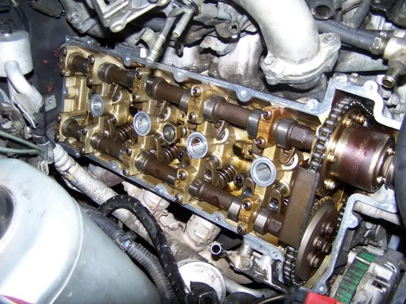 g35 valve cover gasket leak