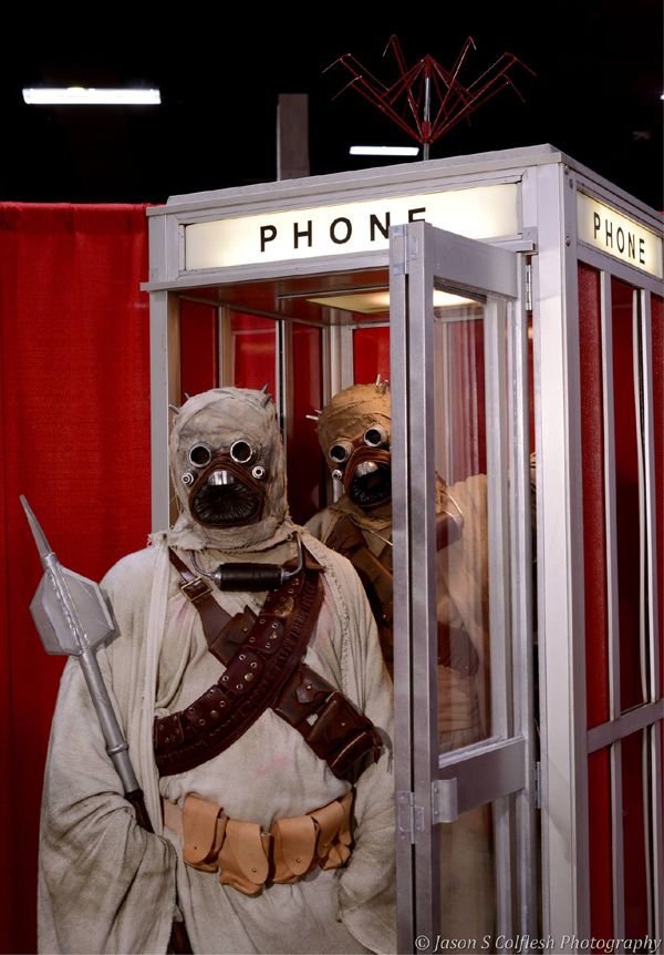  photo TuskenPhoneJasonColflesh.jpg