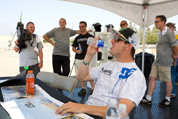 IMAGE: http://i21.photobucket.com/albums/b264/eworth/XGames/16-XGames_08_02_09.jpg