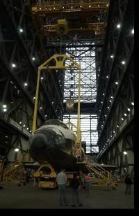 space-shuttle-prepare-200x309.jpg