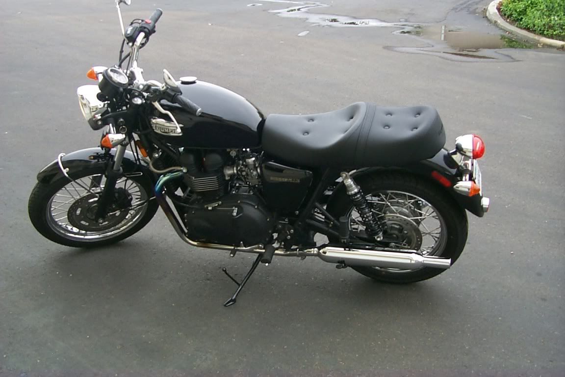 triumph t120 king and queen seat