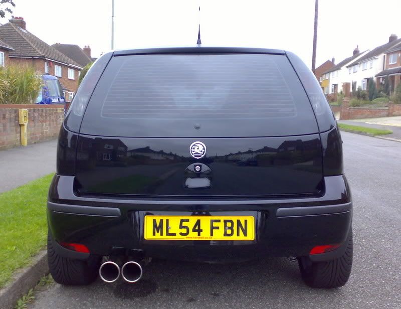 how to remove/ take off the rear wiper blade Vauxhall CorsaC Forum