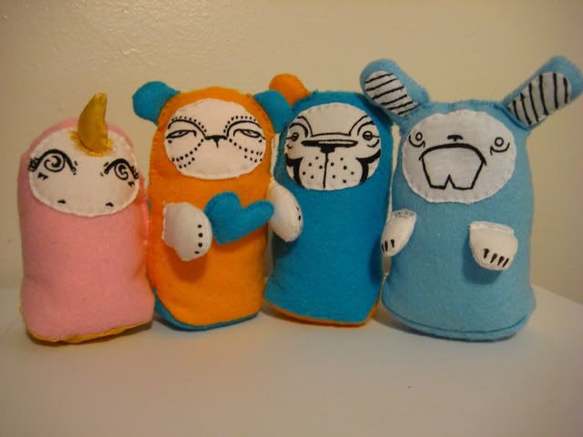Chelsea likes to sew & draw!! CHECK IT OUT. Chelsea likes to sew & draw!! CHECK IT OUT.