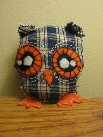 Chelsea likes to sew & draw!! CHECK IT OUT. Chelsea likes to sew & draw!! CHECK IT OUT.