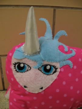 Chelsea likes to sew & draw!! CHECK IT OUT. Chelsea likes to sew & draw!! CHECK IT OUT.