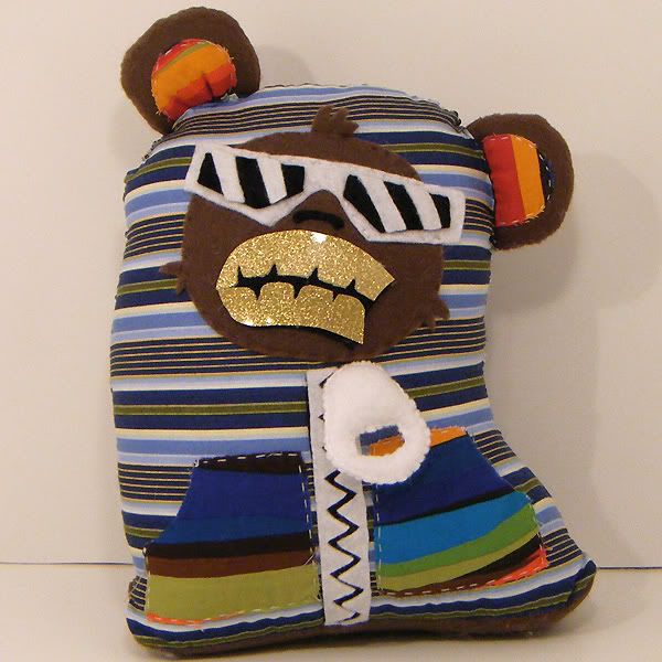 Chelsea likes to sew & draw!! CHECK IT OUT. Chelsea likes to sew & draw!! CHECK IT OUT.