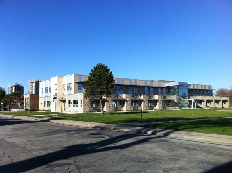 North Hamilton Community Health Centre ? 2 fl Complete