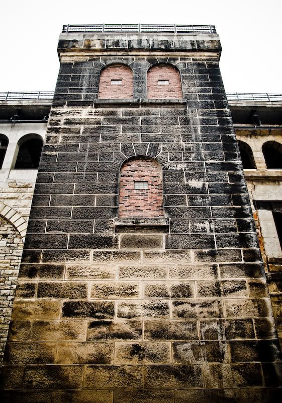 IMAGE: http://i21.photobucket.com/albums/b270/zillig04/_MG_0853.jpg