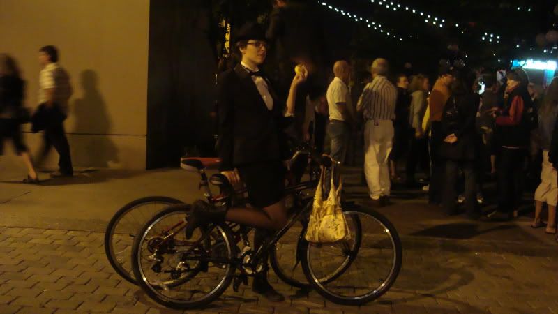 midnight bike ride,style,fashion,badass,charlie chaplin,vintage