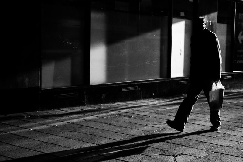 IMAGE: http://i21.photobucket.com/albums/b274/brenz89/aIMG_1882bw.jpg