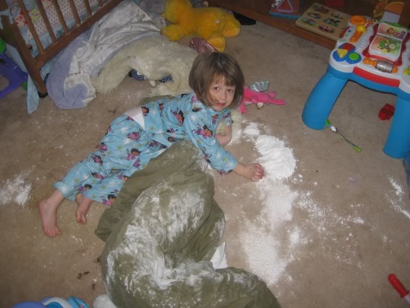 Ayla,powdered sugar,mess