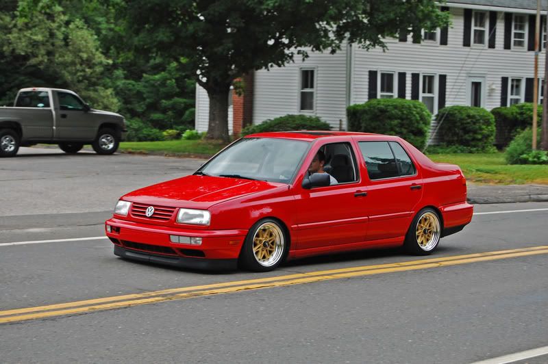 Re pic request tred jetta slammed on work equip 03's 20lover