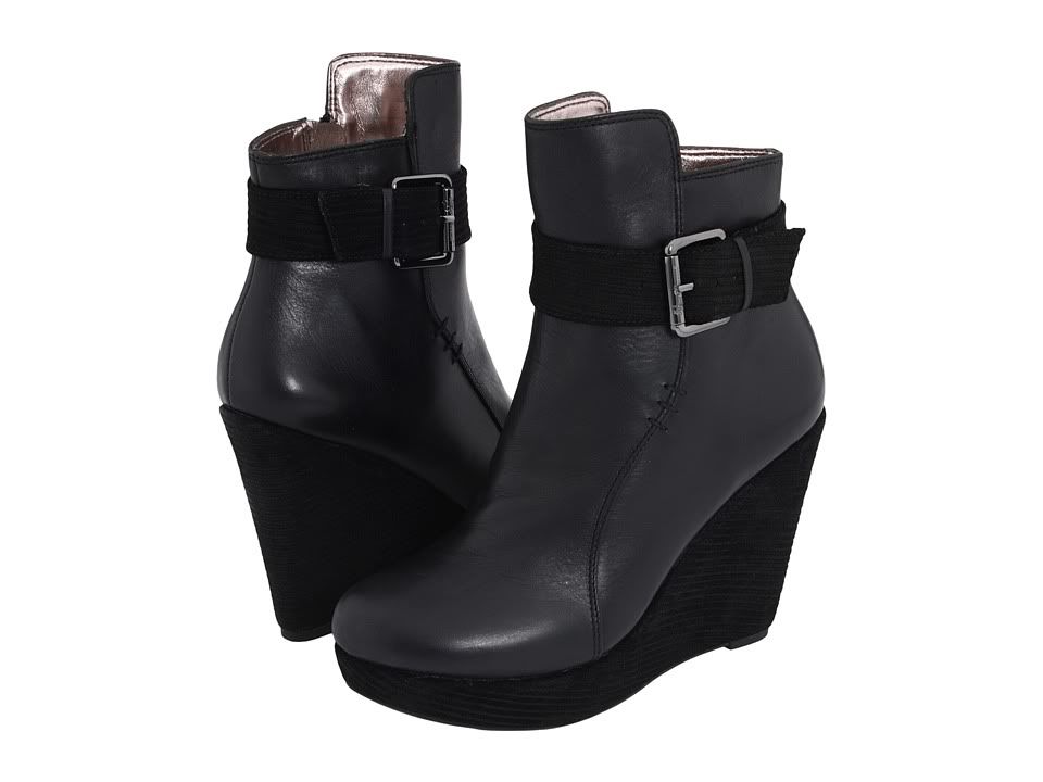 Booties Fall 2010 by ShoeShoe