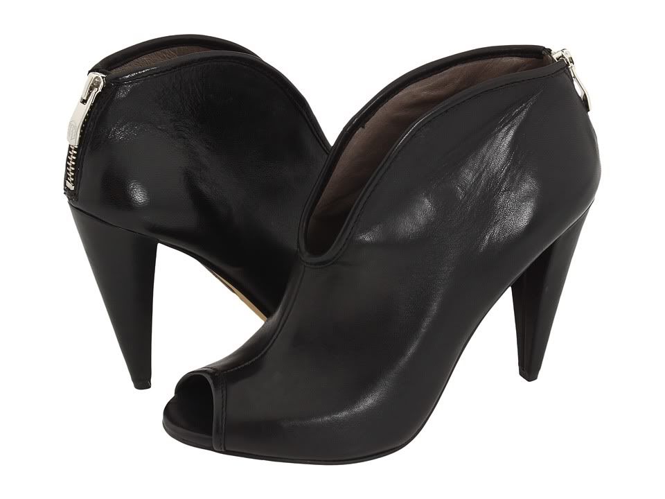 Booties Fall 2010 by ShoeShoe