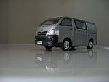 http://i21.photobucket.com/albums/b279/qwerty86/DieCast/Hiace/th_FrontAngle.jpg