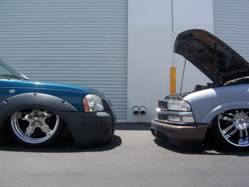 IMAGE: http://i21.photobucket.com/albums/b280/Freakfrontier_/shannon%20show/Simply008.jpg