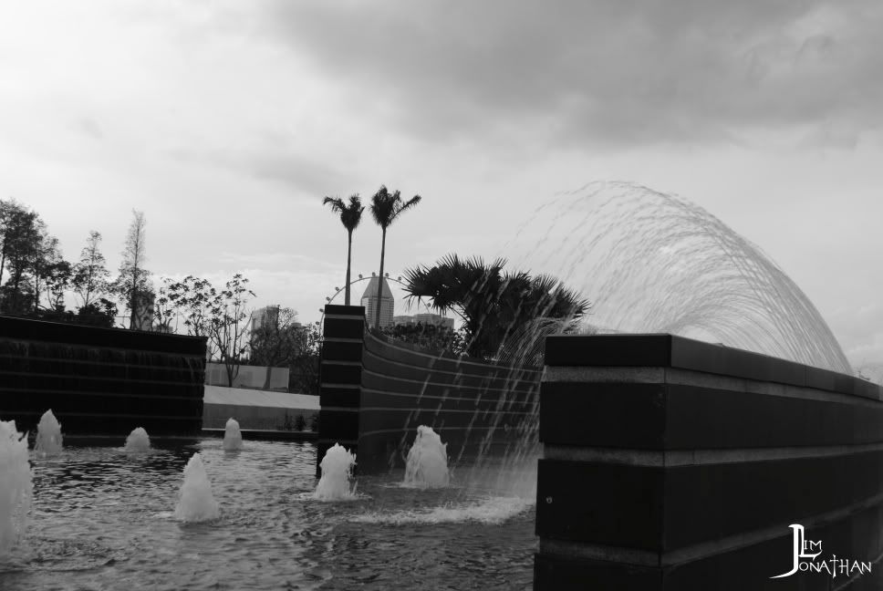 Marina Barrage