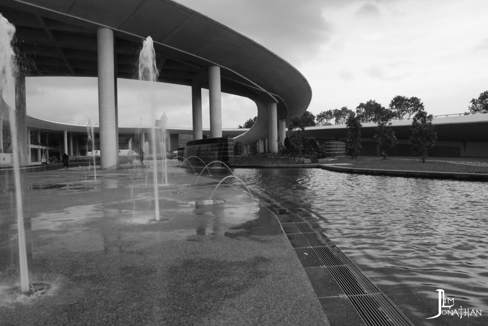 Marina Barrage