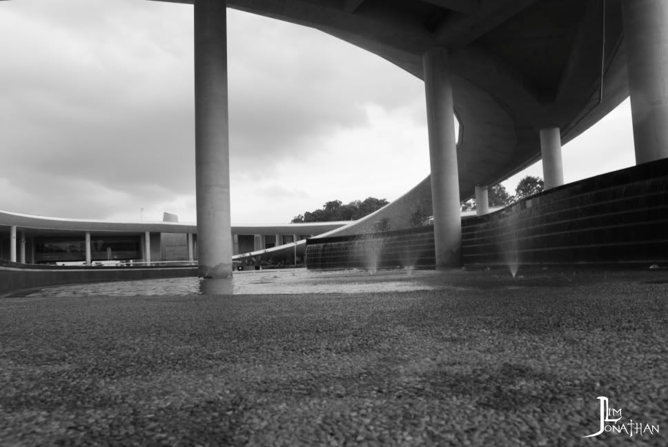 Marina Barrage