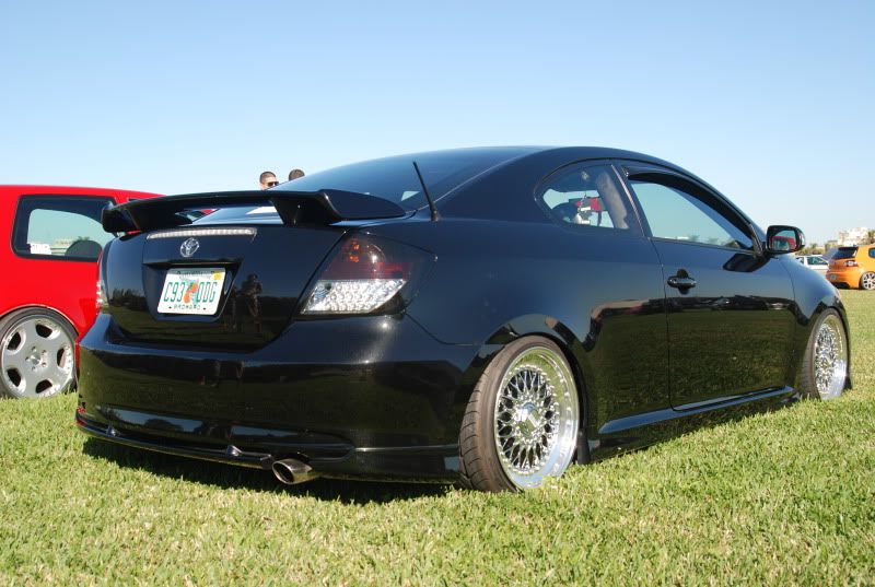 need help headlights, turn signals and wipers stopped working??? VW