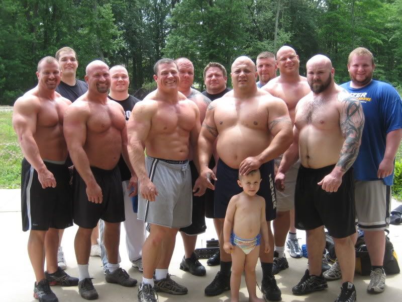 http://i21.photobucket.com/albums/b283/johnadlman/6-7-08MatKstraining018.jpg