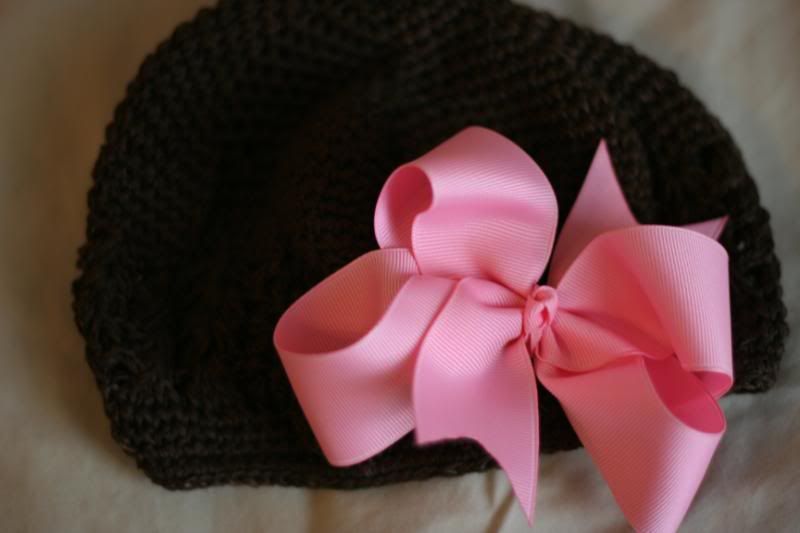 1 medium pink twisted boutique bow
