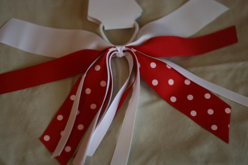 1 red and white mix 6&quot; streamer