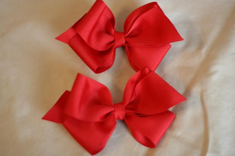 2 medium red boutique bows