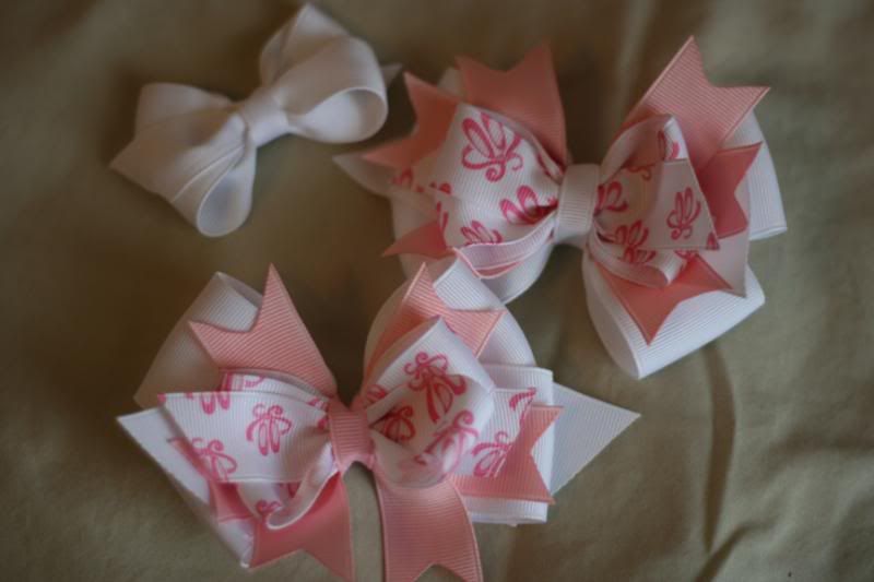 3&quot; white bow, 2 specialty ballerina print bows