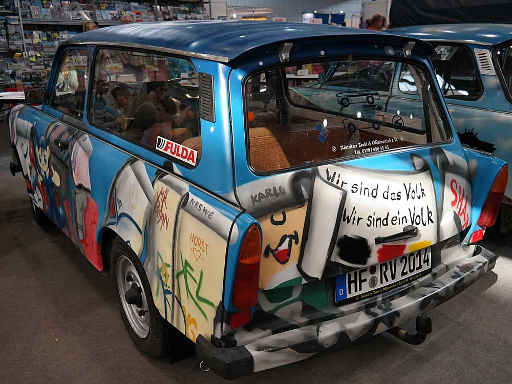 Trabi2_zpsdb1f190d.jpg