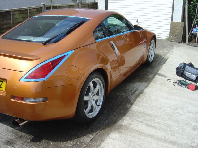 350z030.jpg