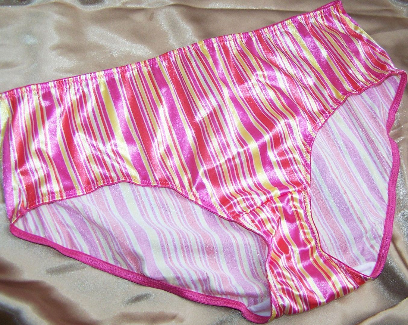 VINTAGE"Delicates"JC PENNEY Multi Striped Shiny Satin Sissy Panty