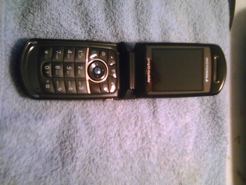 Motorola E816