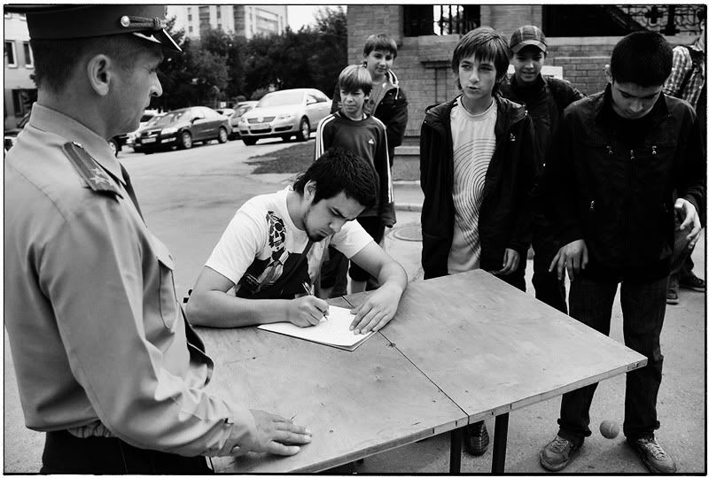 http://i21.photobucket.com/albums/b274/kurskov/demonstration%20august/01svobodusergeumohnatkinu_20.jpg