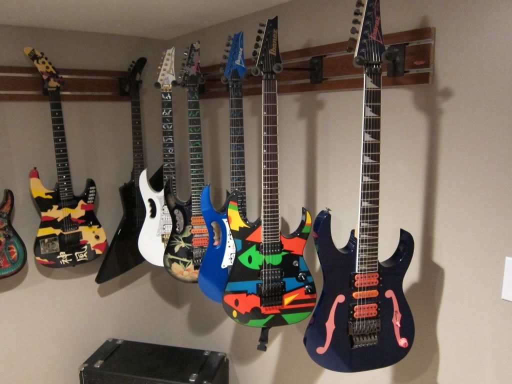 GuitarRoom011.jpg
